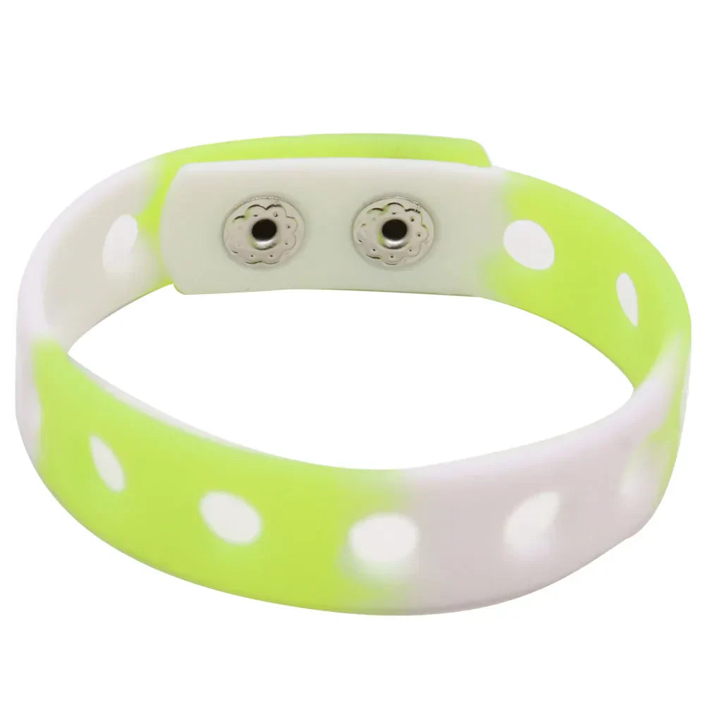 50pcs Wholesale 18cm Silicone Rainbow Color Wristbands Bracelets