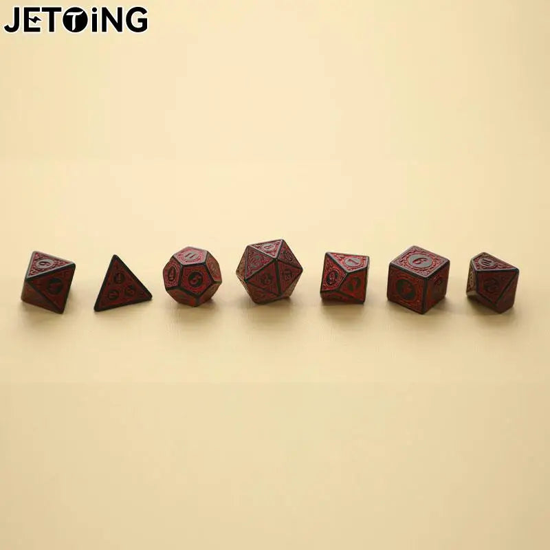 7pcs/set Polyhedral 7-Die Carved Pattern Dice Set D4