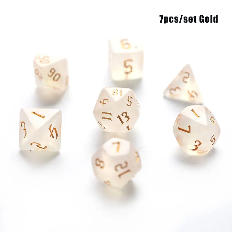 7pcs/set Polyhedral 7-Die Carved Pattern Dice Set D4