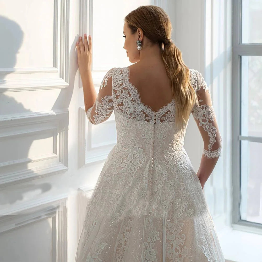 Luxury Plus Size Wedding Dresses 2023 Lace Appliques