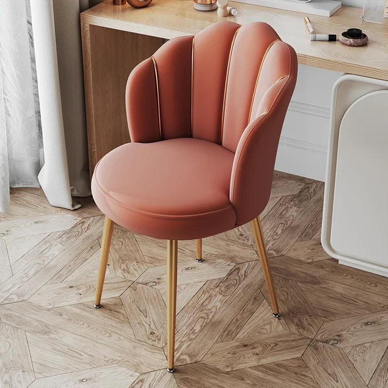 Creative Shell Flower Makeup Stool: Compact Backrest Ergonomic