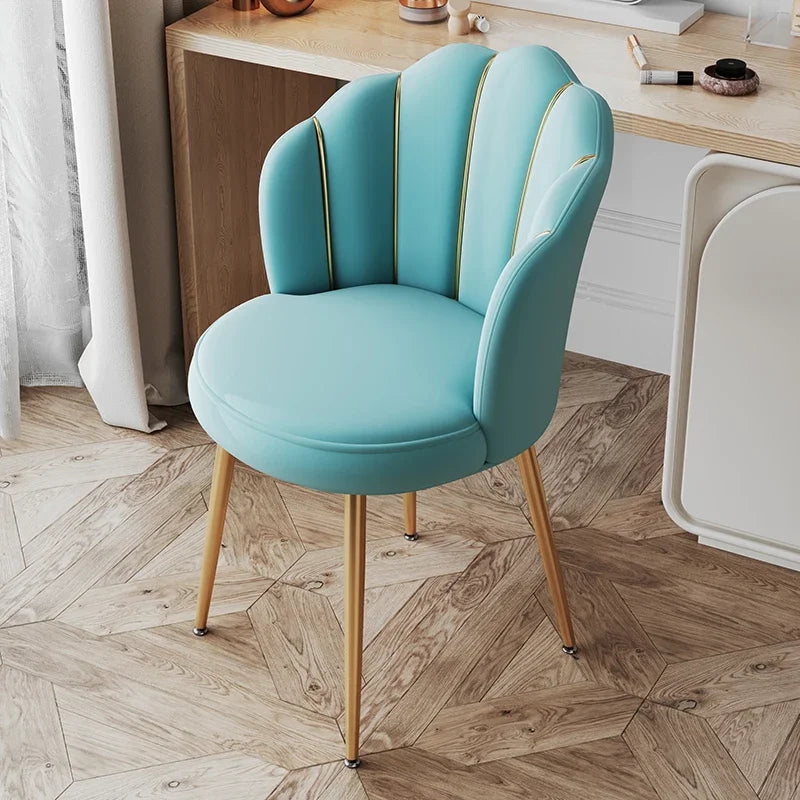 Creative Shell Flower Makeup Stool: Compact Backrest Ergonomic