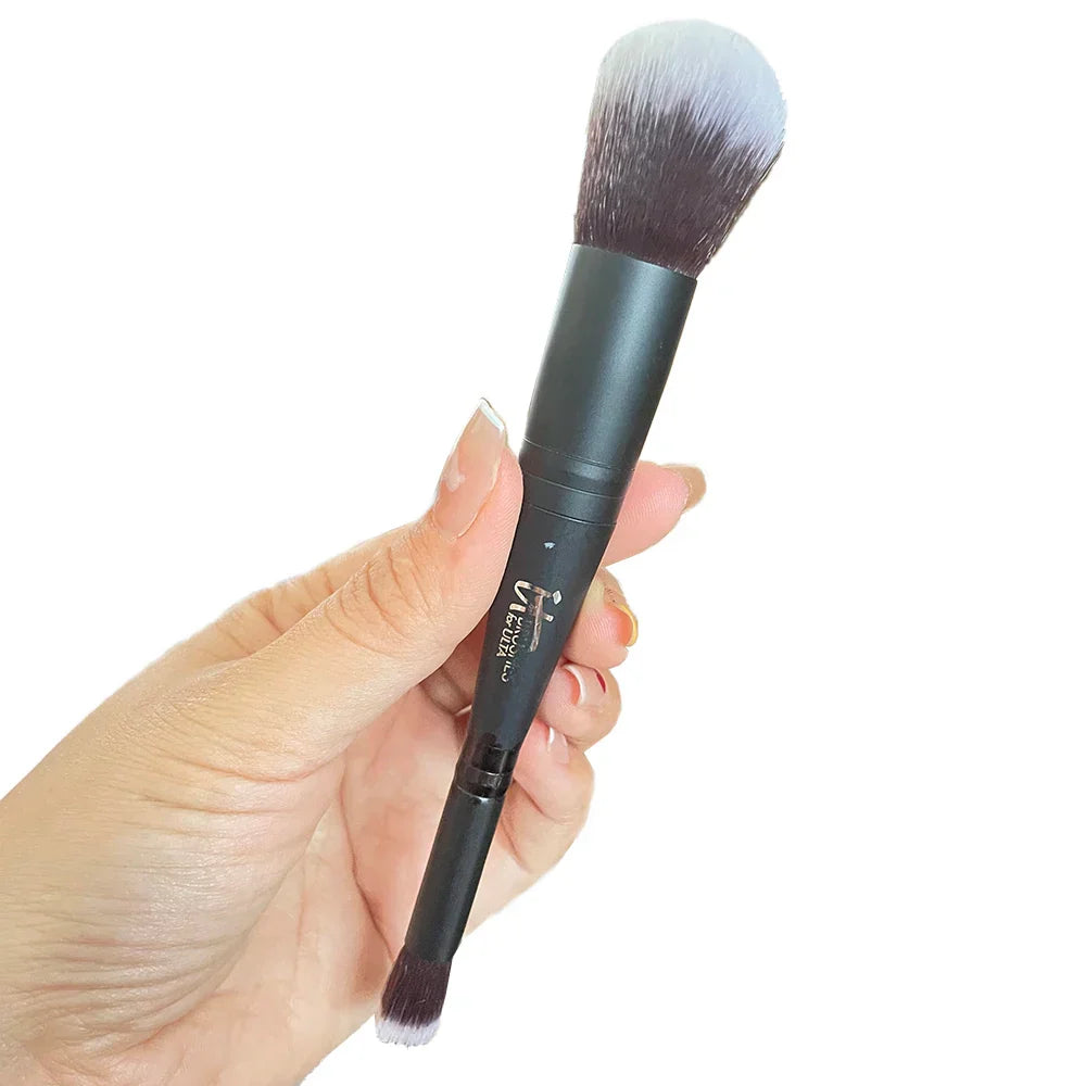Double-ended COMPLEXION PERFECTION MAKEUP BRUSH 7 - Foundation