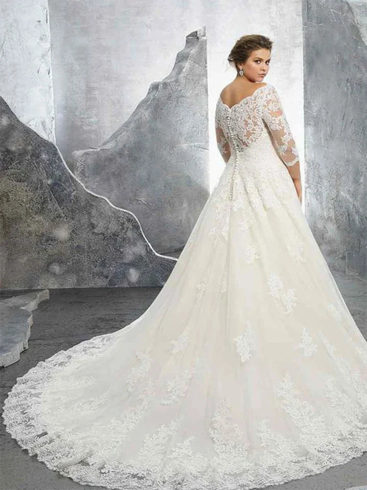 Elegant Lace Applique 2023 Wedding Dress For Women