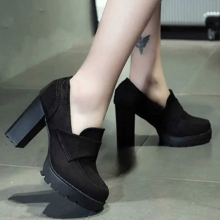 Fashion Thick Heel Ladies Boots Waterproof Platform Round