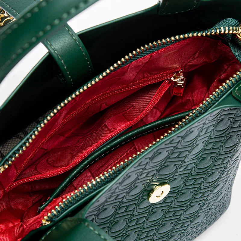 Fashionable Classic Retro Women's New Handbag Large Capacity