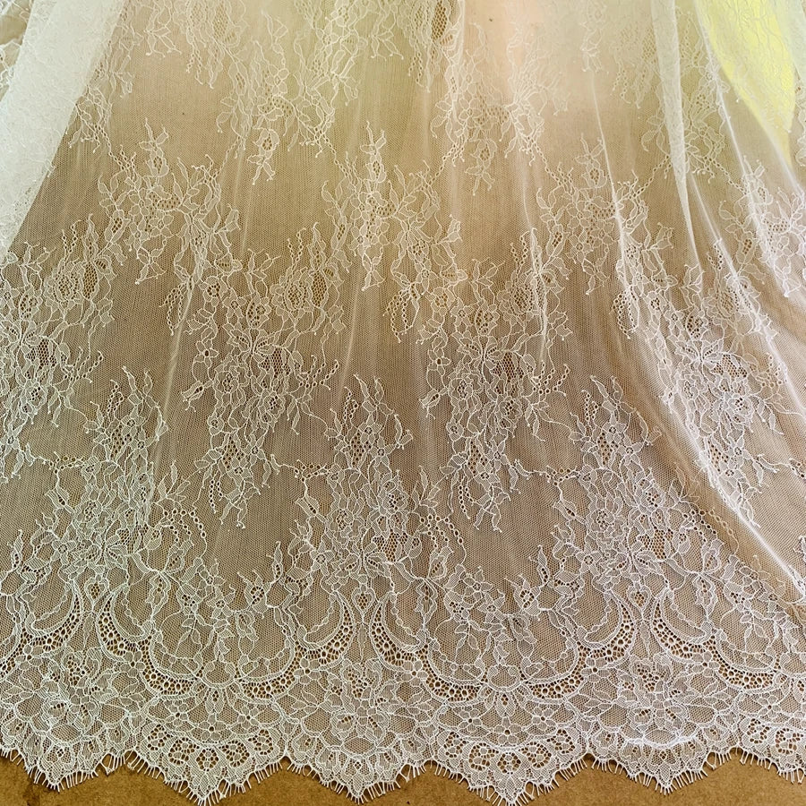 Off white wedding lace Thin and soft eyelash