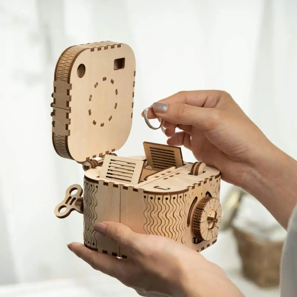 Robotime 123pcs Creative DIY 3D Treasure Box Wooden