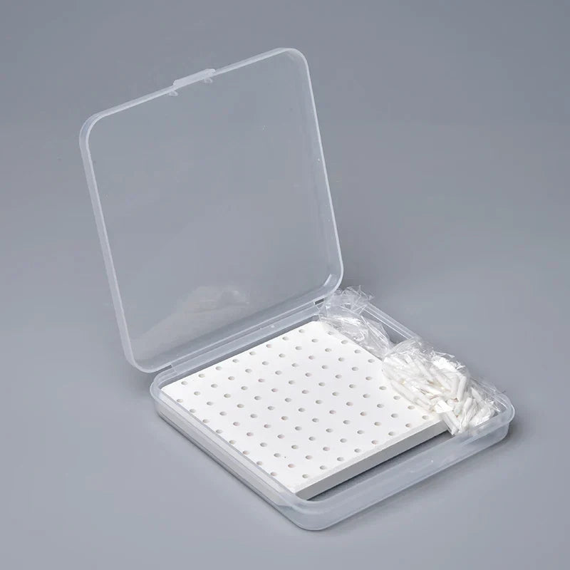 High temperature resistant materials, pottery tools, ceramic porous