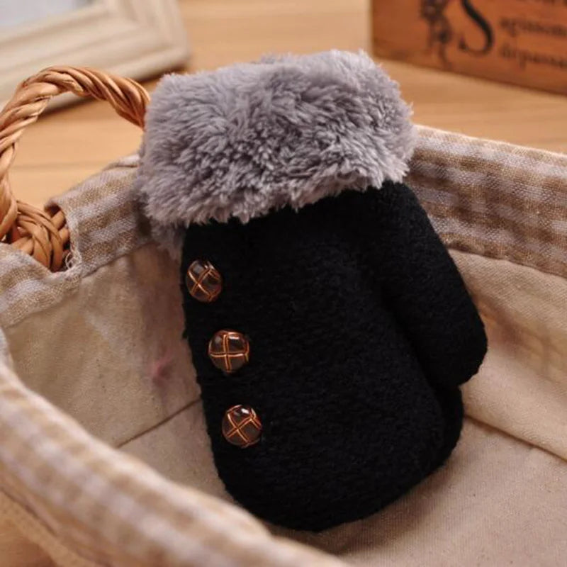 Lovely Winter Children' s Knitting Button Mittens Double