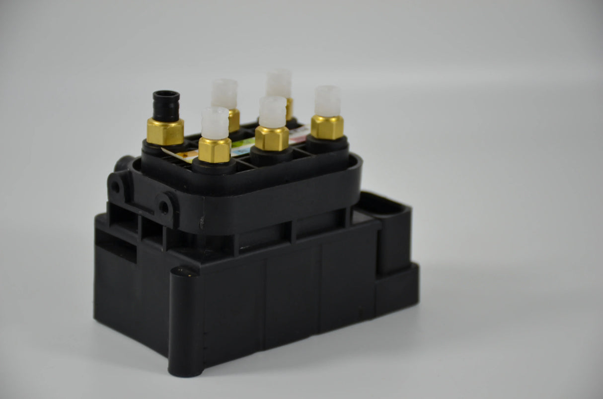 Air Suspension Solenoid Valve Block For MercedesBenz W164