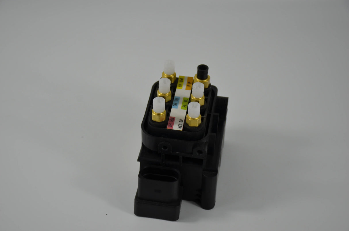 Air Suspension Solenoid Valve Block For MercedesBenz W164