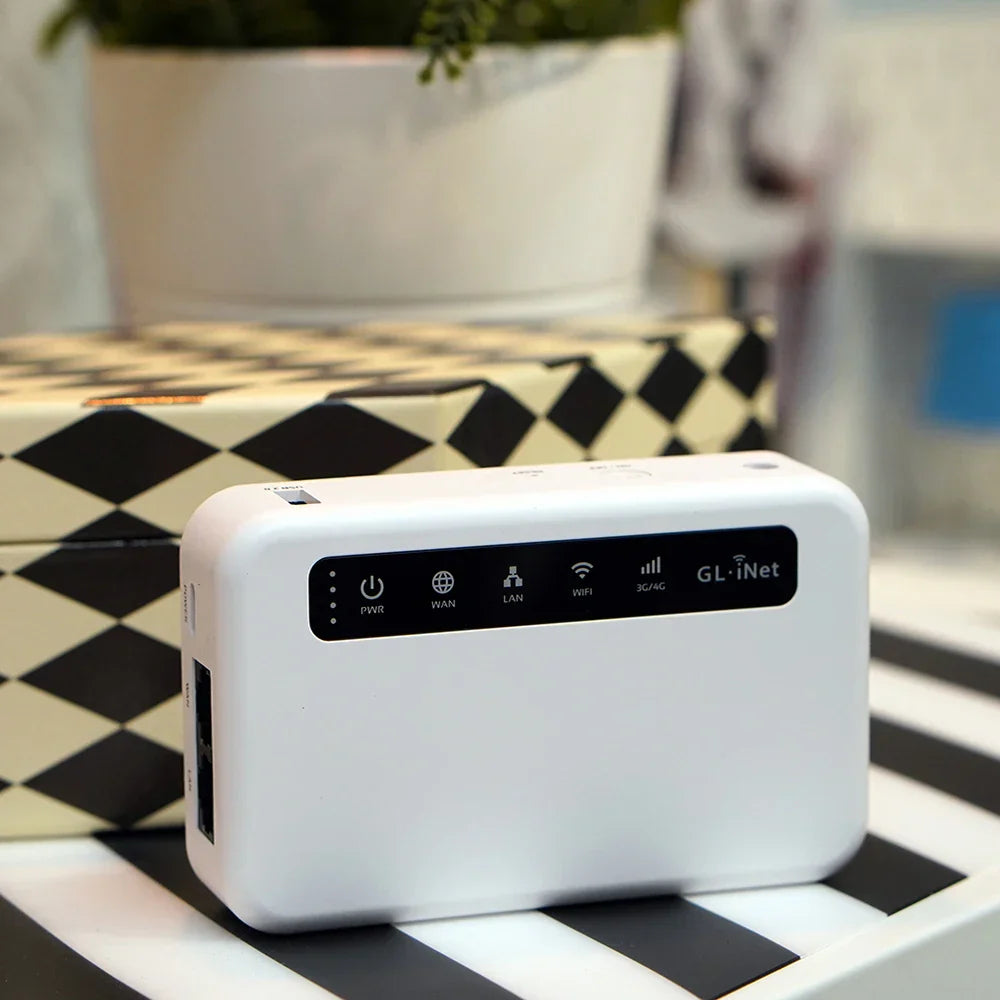 GL.iNet Puli GL-XE300 4G LTE Mobile Smart VPN