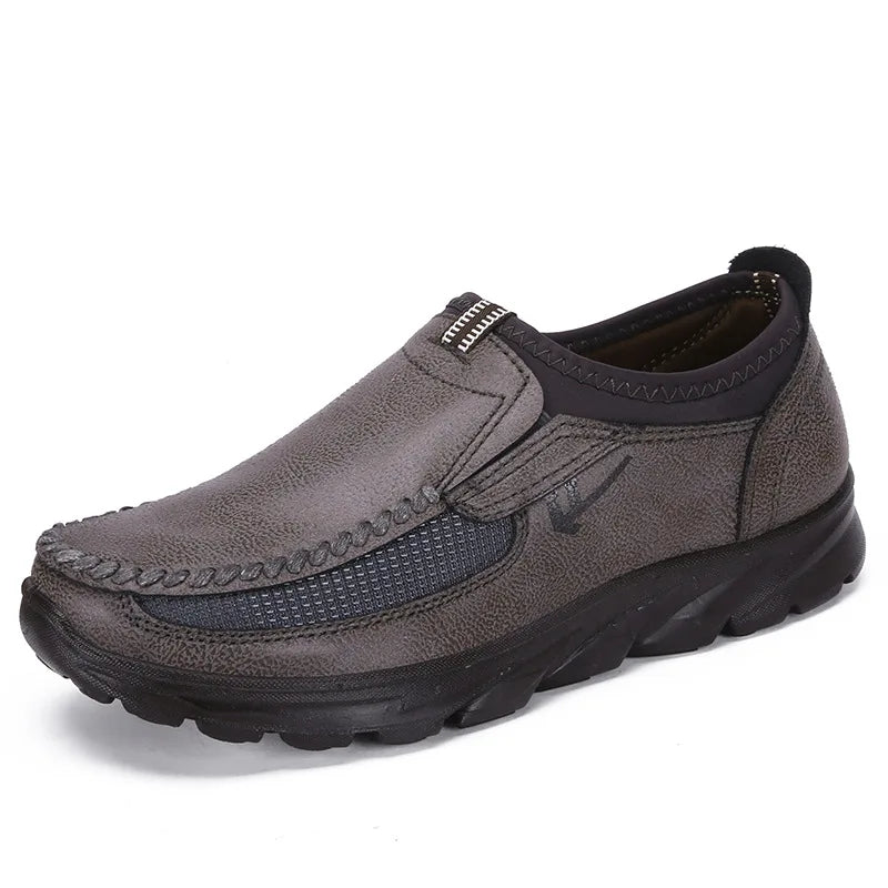 Luxury Brand Men Casual Shoes Lightweight Breathable Sneakers