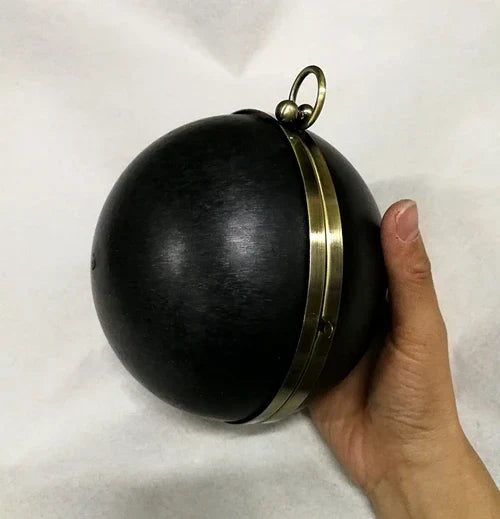 14 cm or 18 cm round shape metal