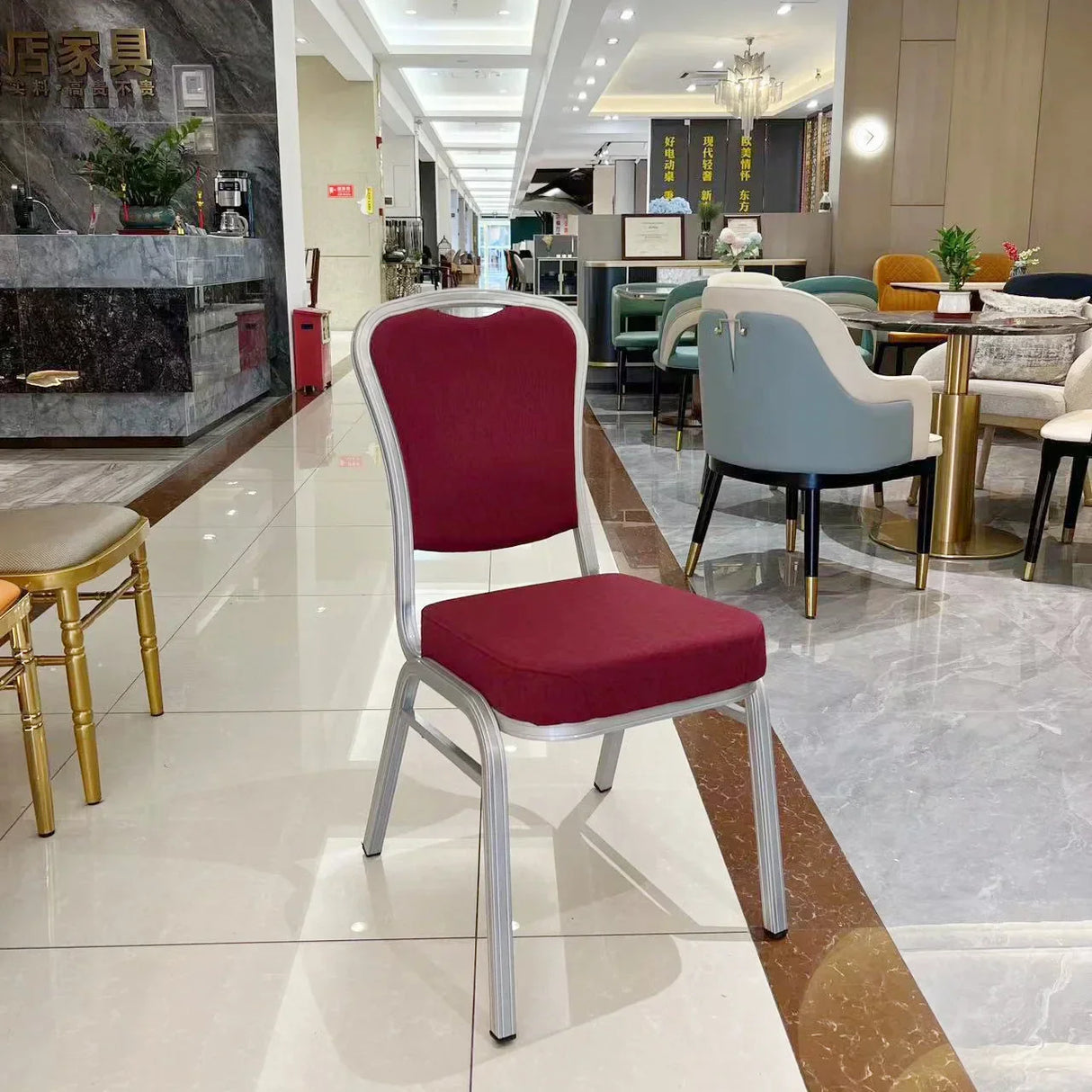 Hotel banquet chairs, wedding halls, conference restaurants, restaurants,