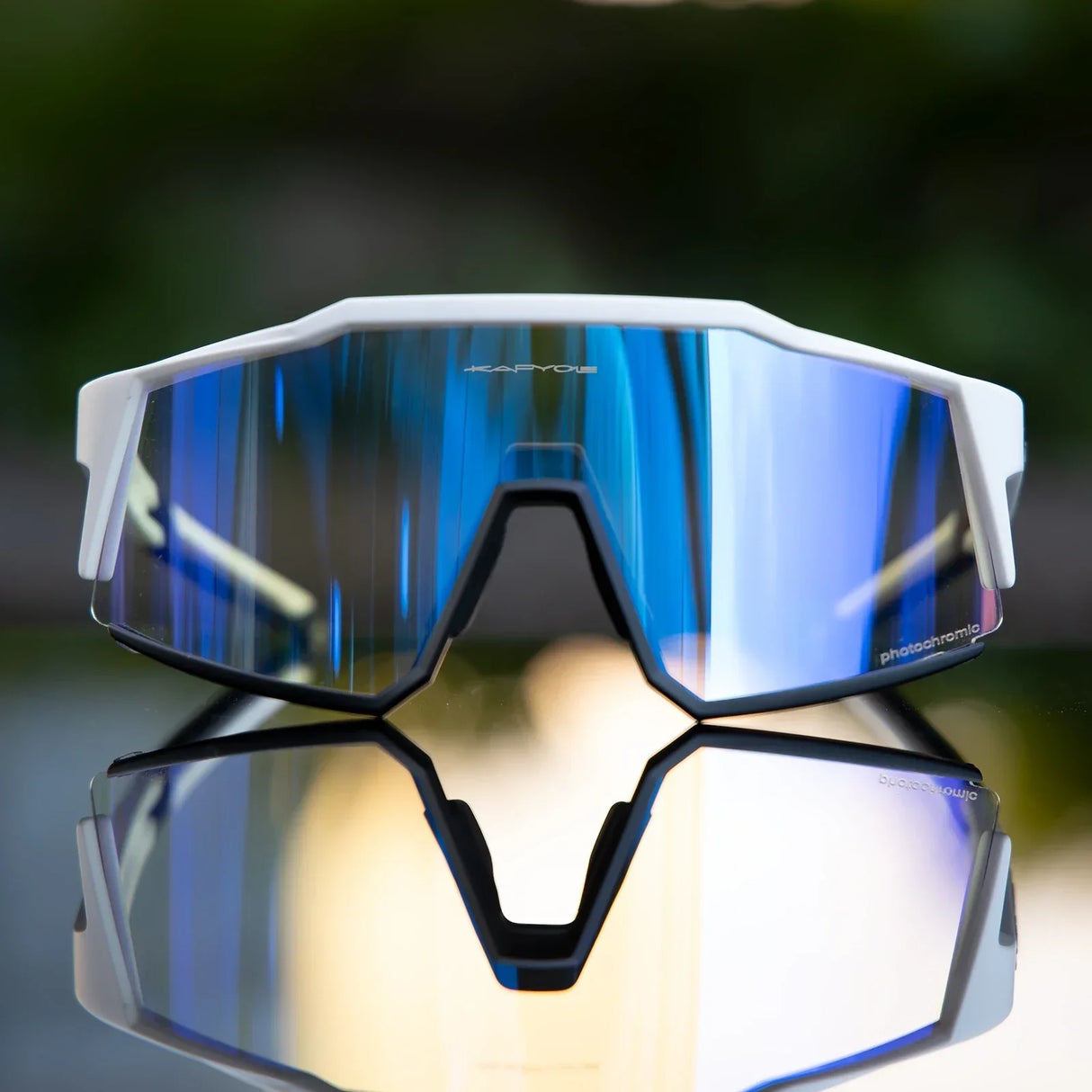 Kapvoe Red Photochromic Hiking Driving Cycling Sunglasses UV400
