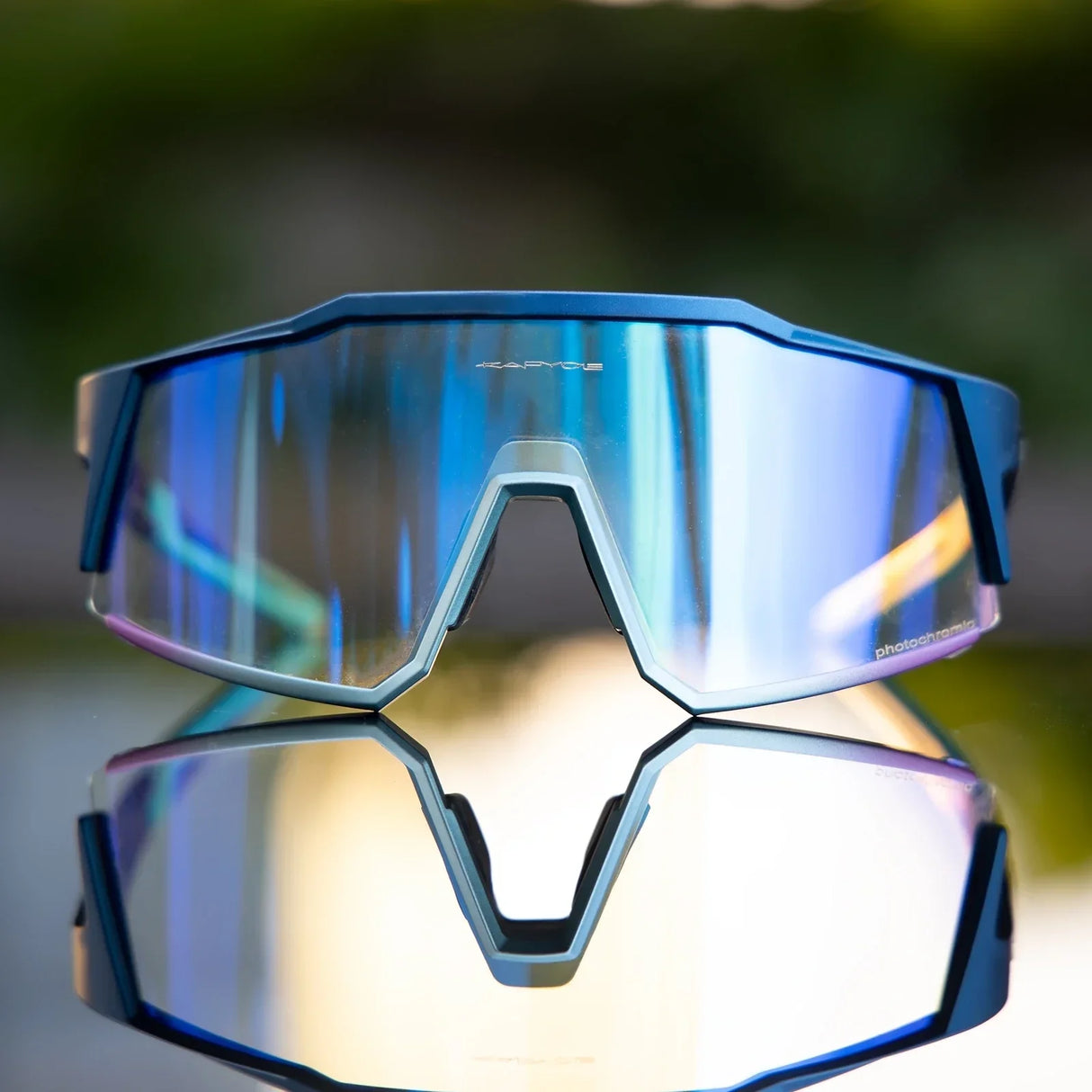Kapvoe Red Photochromic Hiking Driving Cycling Sunglasses UV400