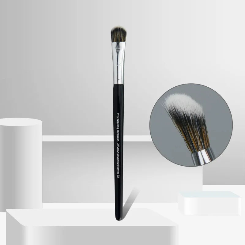 LOYBJ Professional Foundation Brush 47 Broom Head Liquid
