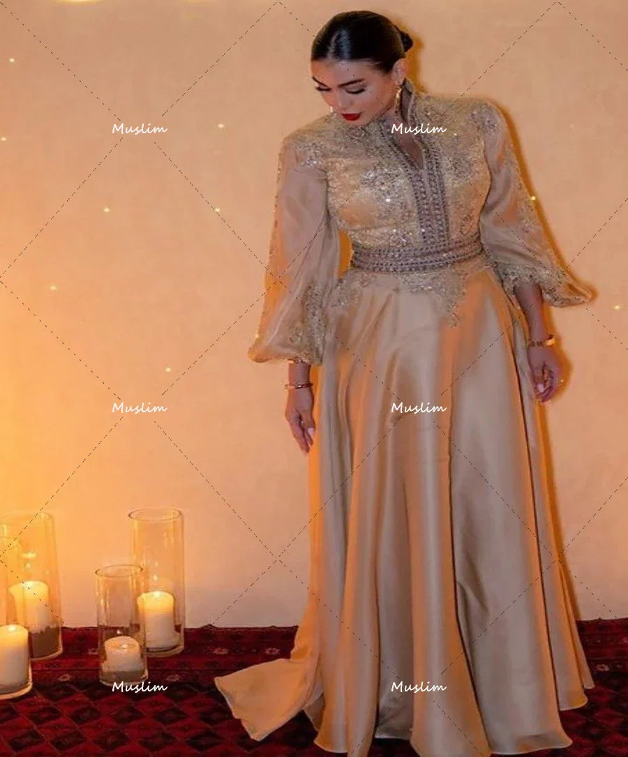 Luxury Golden Arabic Evening Dress 2023 Long Sleeve