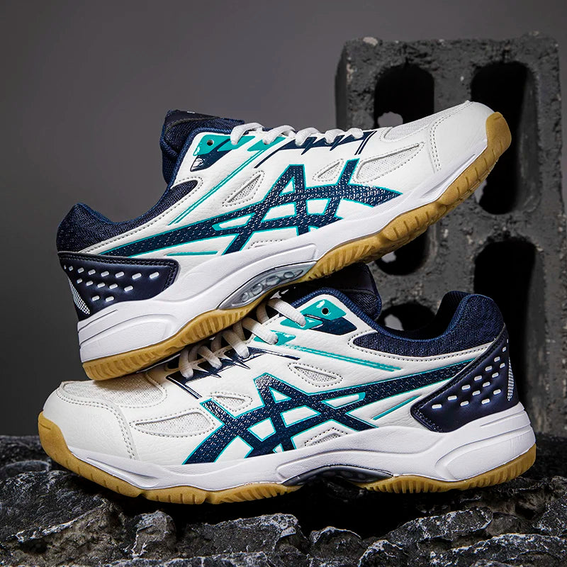 Men's and women's badminton shoes - sports support,