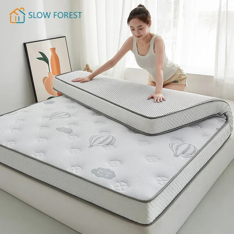 New Class A Knitted Embroidery Latex Mattress