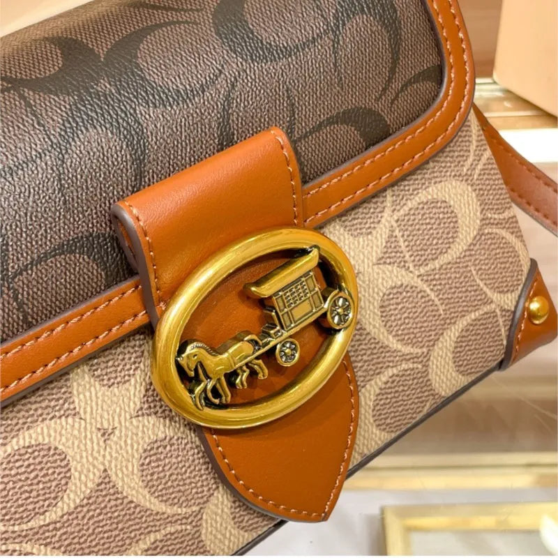 New minimalist and fashionable small handbag, contrasting color