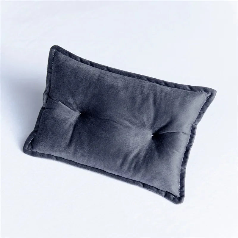 Newborn Photography Props Posing Velvet Poses Cushion Mini baby Pillow Mat Photography Accessories