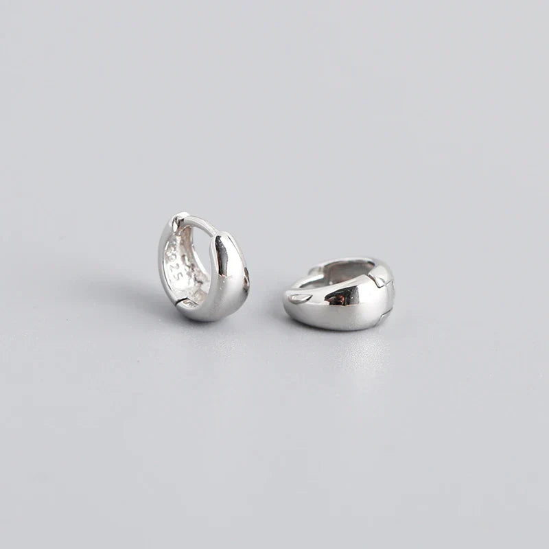 WANTME 925 Sterling Silver Simple Wide Huggies Gothic