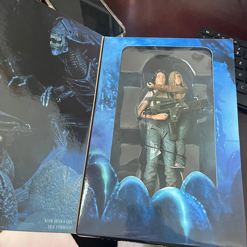 Neca ALIEN 2 Ripley Newt Figure LT Ellen