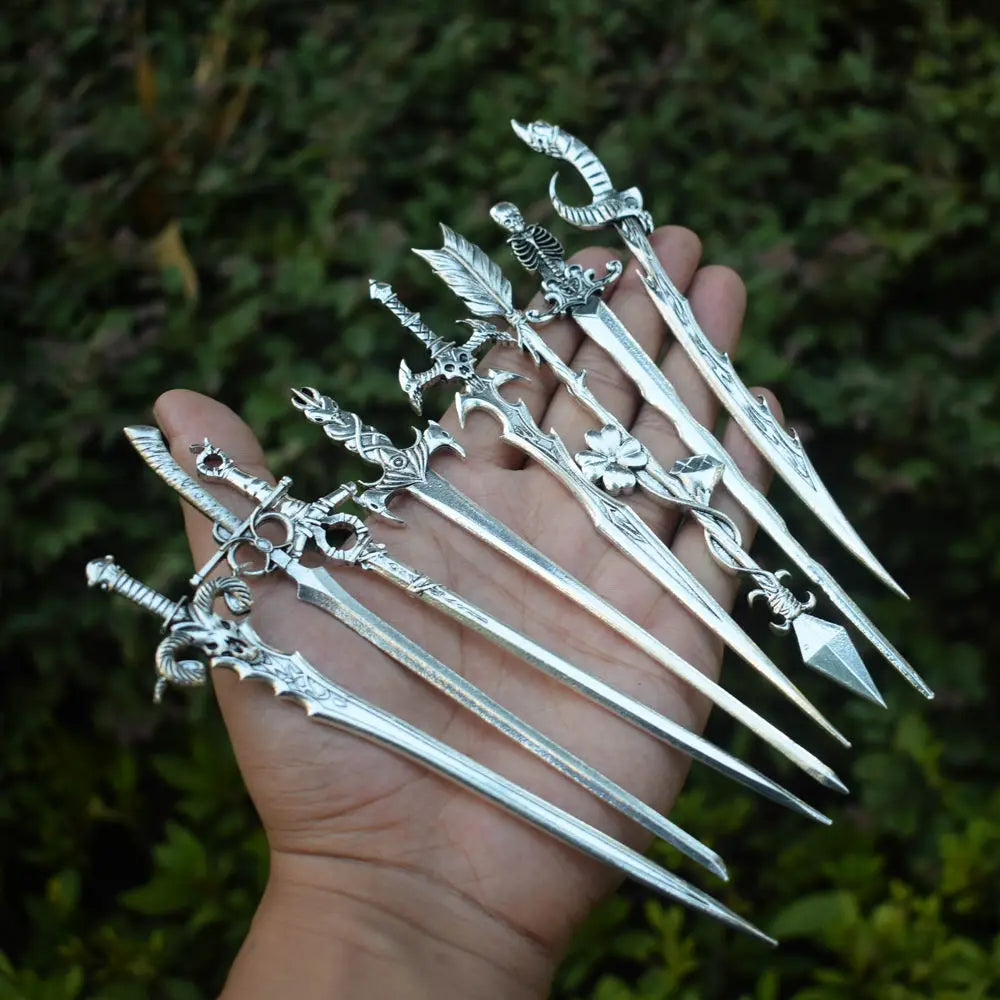 16cm Witch skull Hair Stick sword woman hair