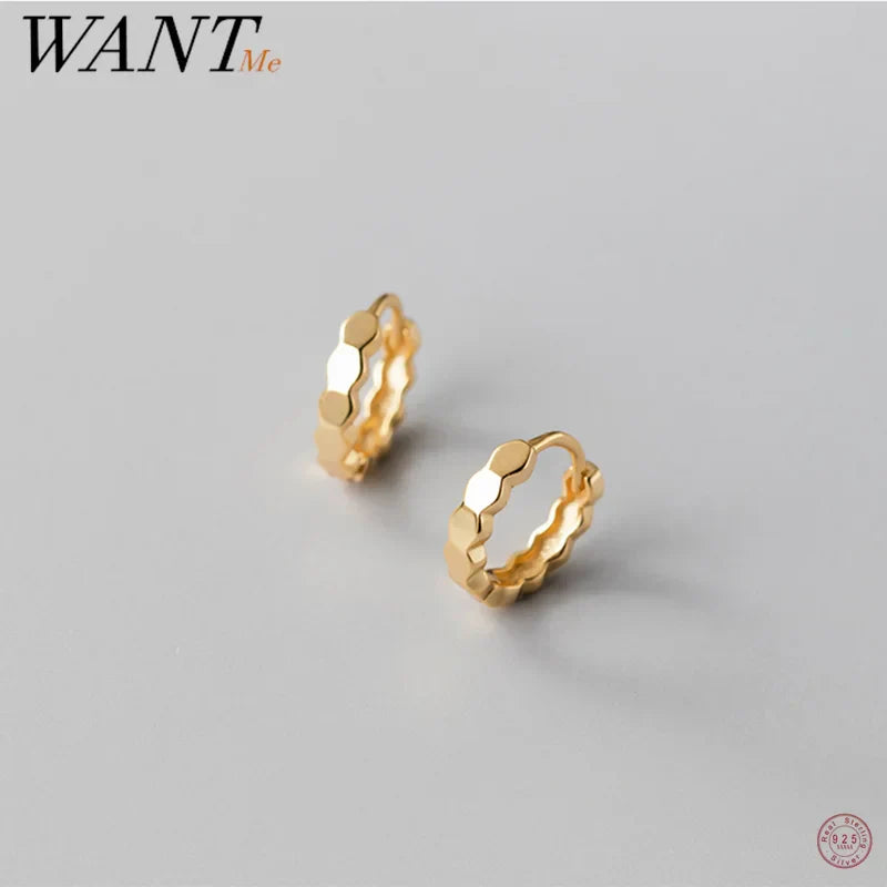 WANTME 925 Sterling Silver Simple Geometric Faceted Huggies