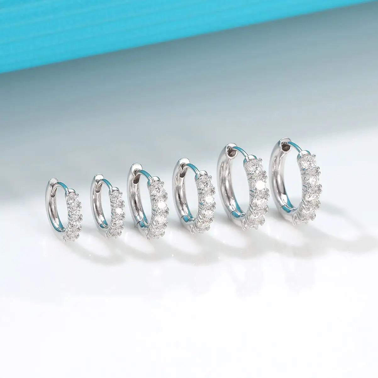 Moissanite Diamond Earring 925 Silver Round Moissanite Ear