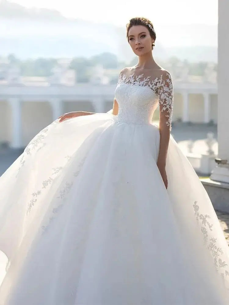 Luxury Fluffy Wedding Dresses for Woman2023 Oeck Half