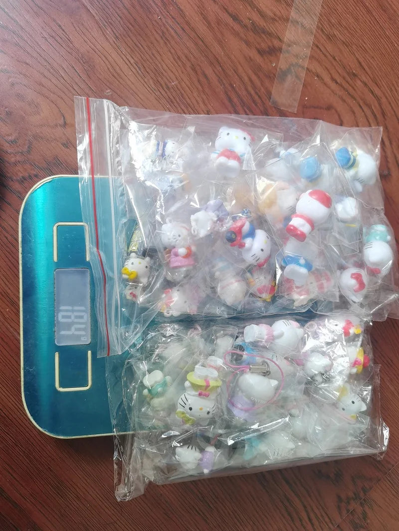 Mini Hello Kitty Cat Christmas Animal Action Figure