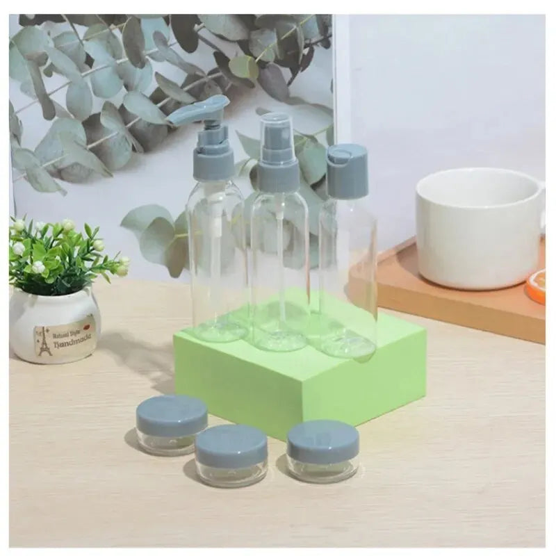 6pcs Travel Bottles, Leakproof Refillable Travel Accessories ToiletriesContainers,