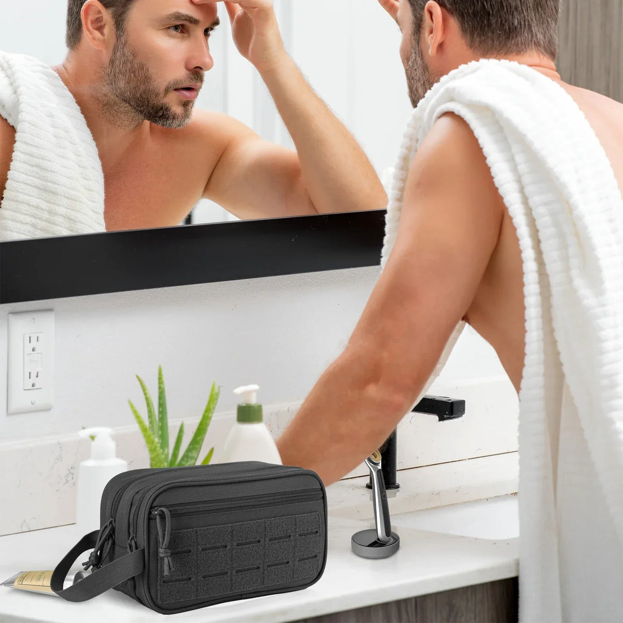 QT&QY Tactical Swimming Toiletry Bag For Men Hygiene