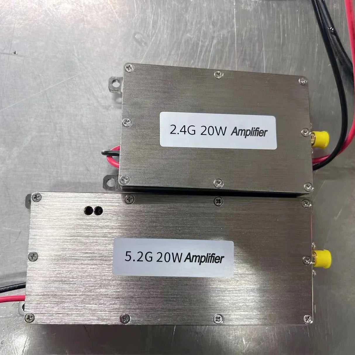 5725-5850MHz 20W Sweep Signal Source Customized Frequency Output