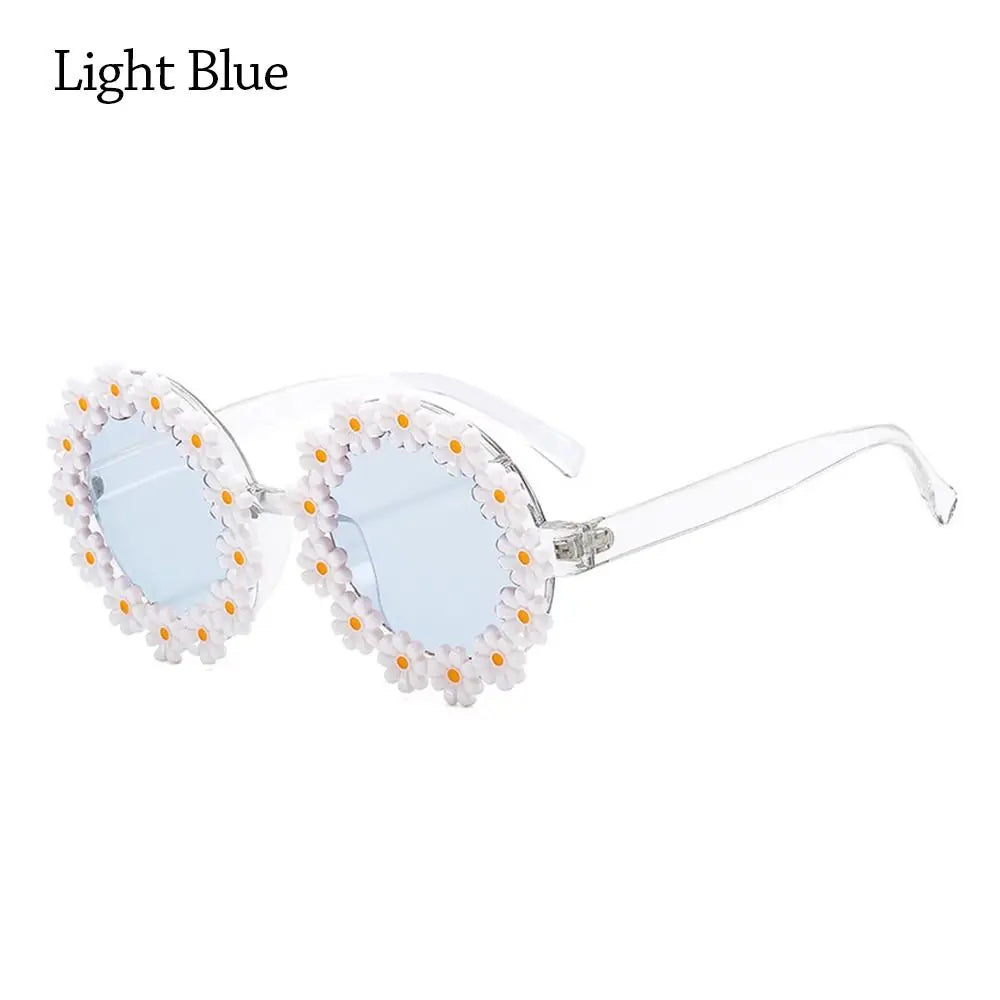 Fashion Retro Daisy Sunglasses for Women Round Flower