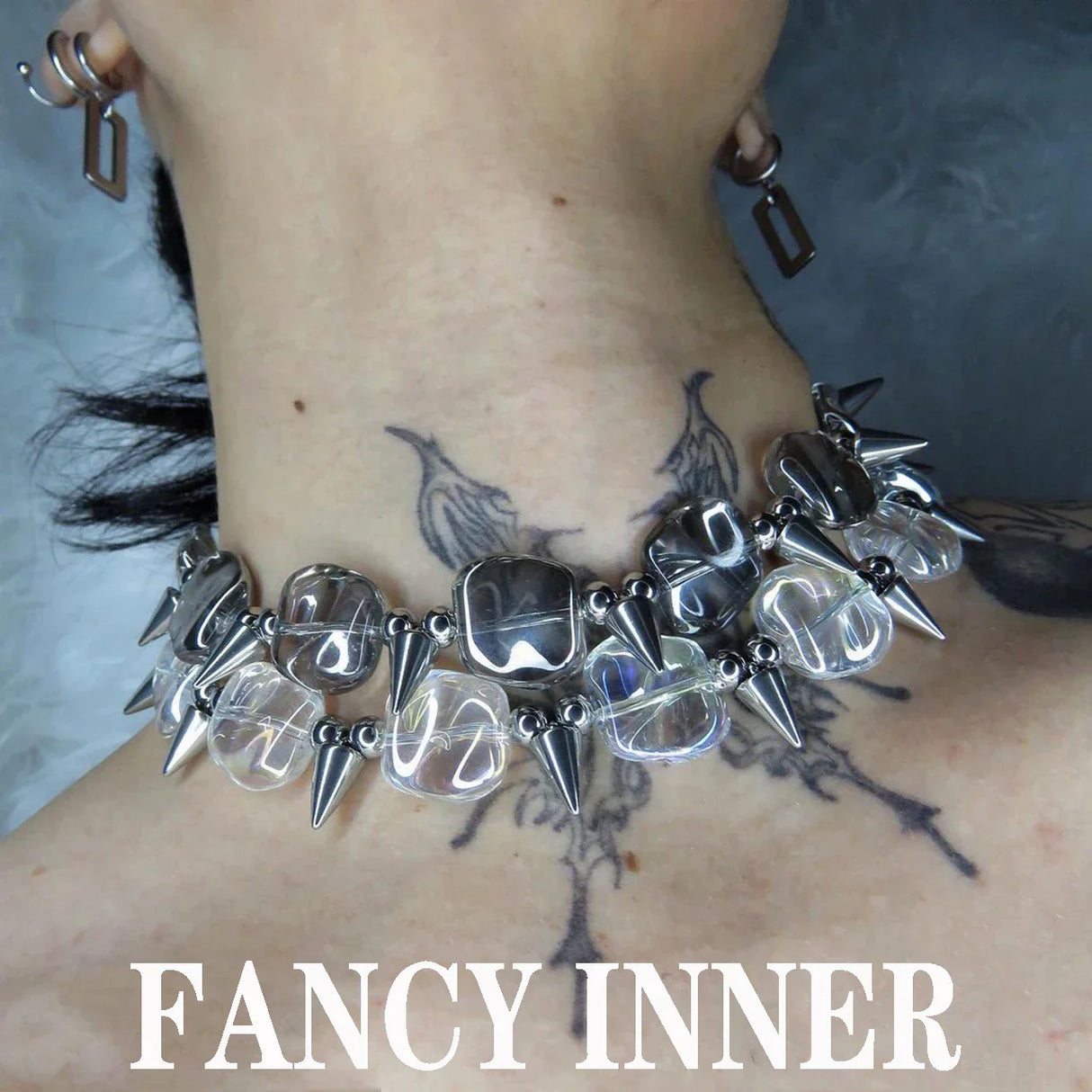 2023 New Rivet Punk Necklace Geometry Spine Thorny