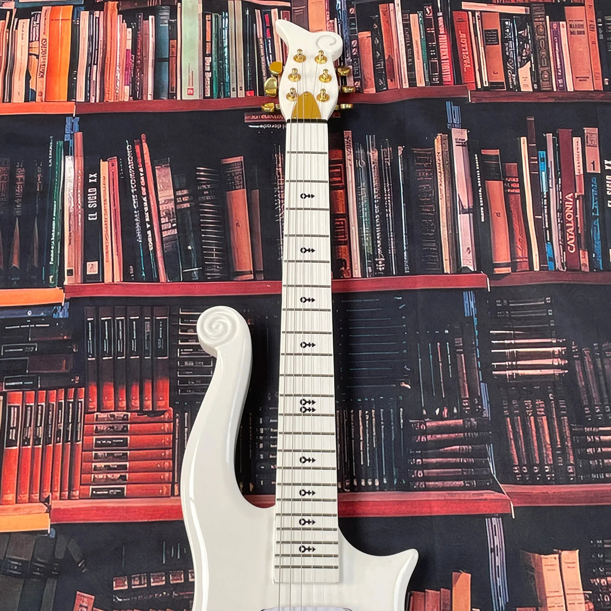 Free shipping, Prince white 6-string electric guitar, high gloss, order immediately, classic guitars,guitarra