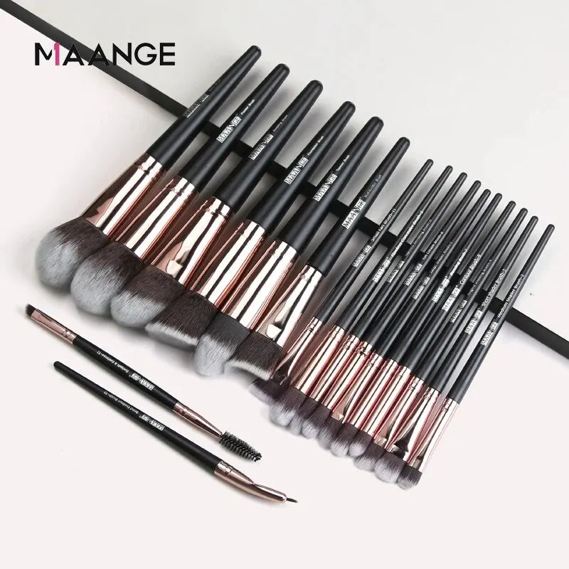 MAANGE Makeup Brush Set 18pcs Foundation Powder Concealers