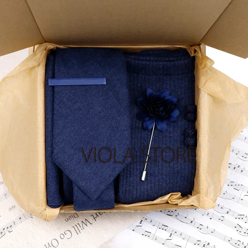 Viola Design 5PCS Gift Box Solid Cotton Sock