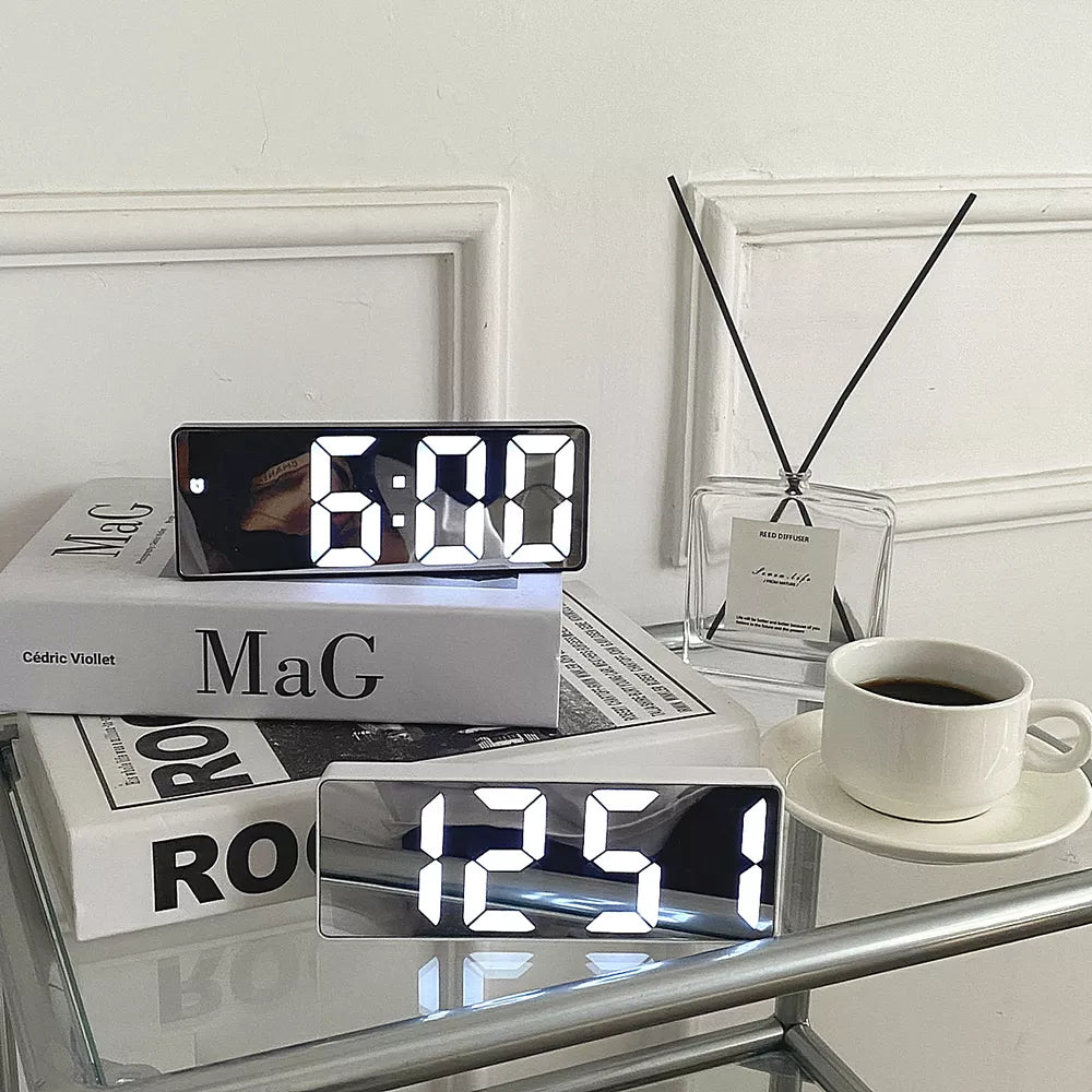 Snooze Function Digital Alarm Clock For Bedroom Bedside
