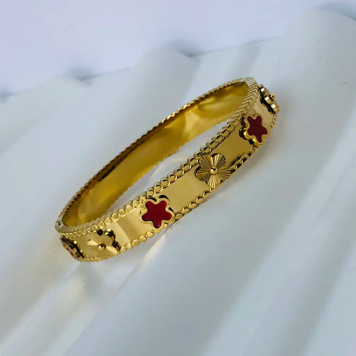 Hot Sale Fashion Gold Color Stainless Steel Flower