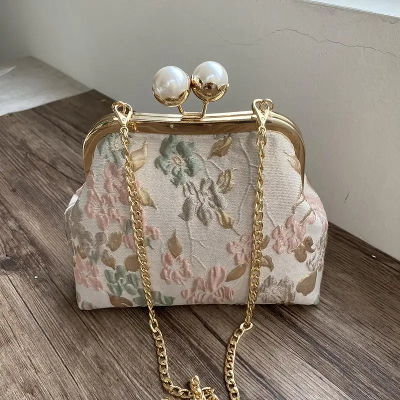 Chic Lay Flowers Bag Chain Pink Wedding Fringe