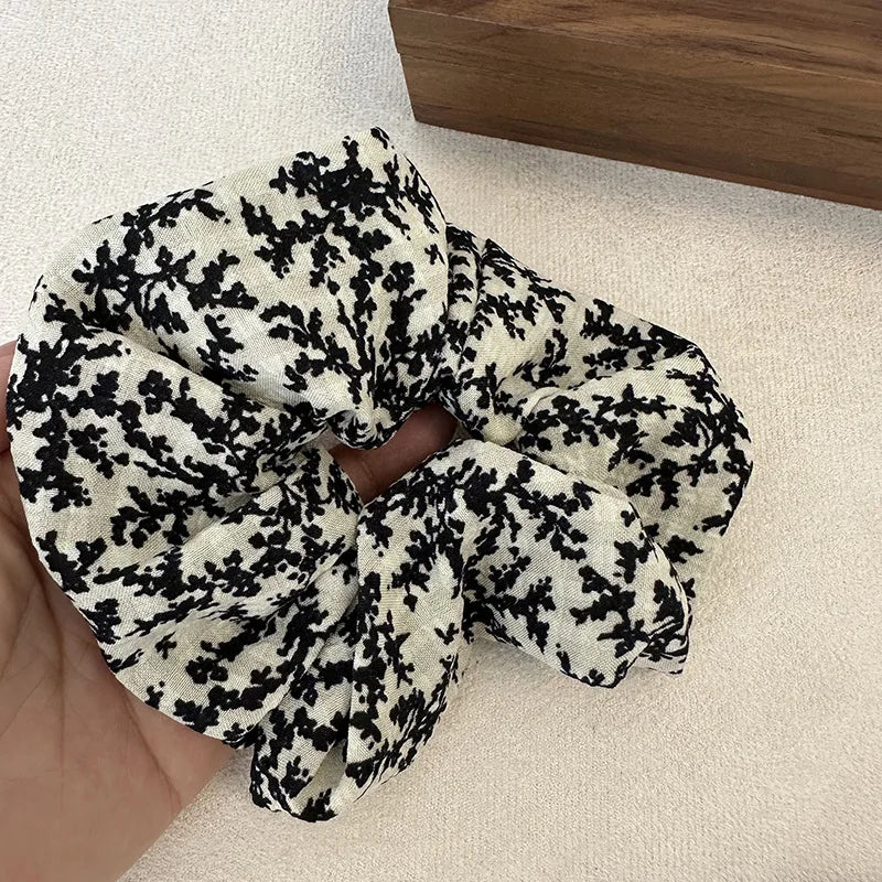 New Vintage Scrunchies Black White Flower Print Hair