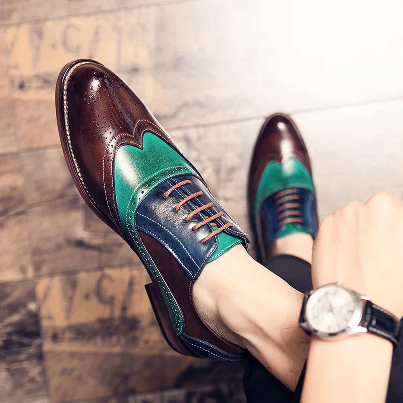 Luxury Brand Red Loafers Men Lace-up Shoes Fashion Casual Thick Bottom Brogue Business Oxford Shoes Contrast Color Wedding Shoes