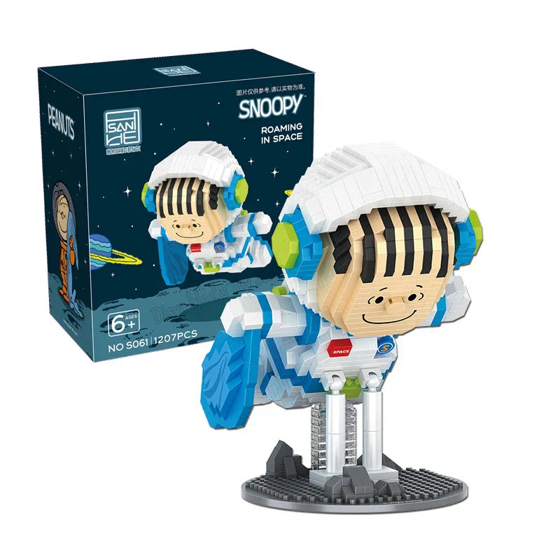 NEW HSANHE Snoopy Anime Action Figures Kawaii Building