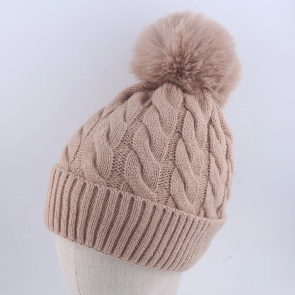 Warm Fleece Lined Hat Women Winter Beanies Cable